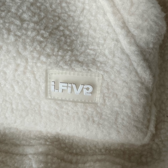 Simons Soft Sherpa Hoodie (NWT) - Ivory - Picture 7 of 7